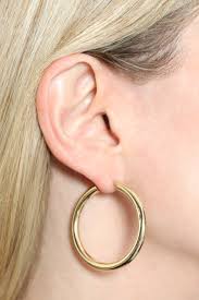 gold earrings