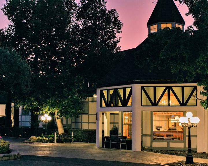 Solvang Luxury Hotel